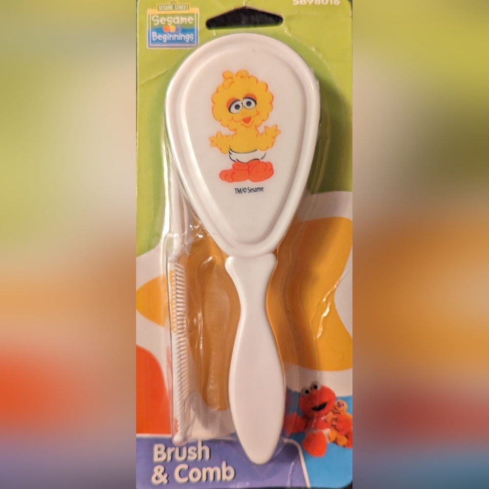 Brand new sesame Street big bird infant brush with comb
